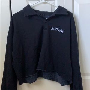 Brandy Melville Cropped Hamptons Sweatshirt